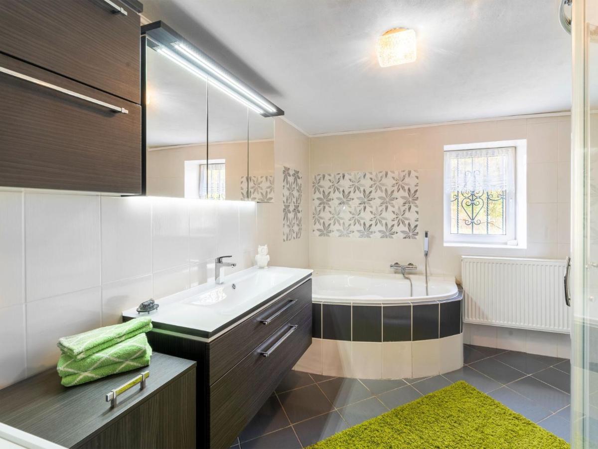 Country Cottage With Sauna And Bubble Bath Kraslice Exterior foto